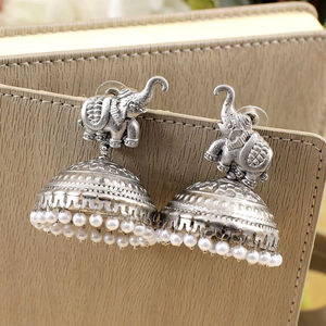 Elefante Susurros Plata Oxidada Boho Jhumkas | Pendientes Llamativos de Moda | Calidad Premium - Product Image 1