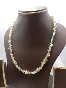 Piedra lunar natural sin cortar chips piedras preciosas Reiki curación 925 Collar de plata 4x7mm cuentas - Product Image 4