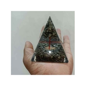 Generador de energía de orgón de la mejor calidad pirita dorada hecha a mano pirámide Nubia para la atracción de riqueza disponible a bajo precio - Product Image 1