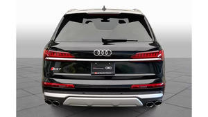 Audi SQ7 Prestige 2023 Usado en Excelentes Condiciones Disponible para la Venta - Product Image 2