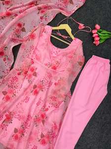 Parapluie en micro-coton intérieur en tissu imprimé floral doux et léger pour Salwar Kameez - Product Image 4