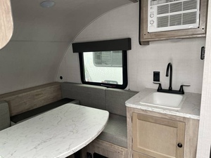 Caravane moderne en forme de larme, légère, pliable, suspension indépendante, 4 couchages, étanche, pour le camping et les voyages - Product Image 5