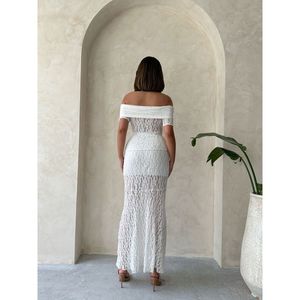 Robes de soirée en dentelle en gros - Jupes élégantes pour occasions spéciales - Product Image 1