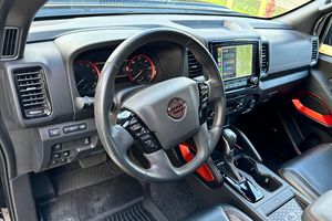 Auto Usado Equipado, <span class=keywords><strong>Nissan</strong></span> <span class=keywords><strong>Frontier</strong></span> PRO-4X 2023, Cabina Doble <span class=keywords><strong>4x4</strong></span>, Listo para Enviar - Product Image 3