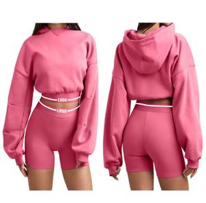 Ensemble court deux pièces délavé à l'acide pour femmes gros Logo personnalisé haut court à capuche short à capuche tenue tissu polaire 100% coton - Product Image 5