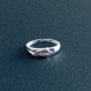 Anillo liso de Plata de Ley 925, joyería hecha a mano pulida, banda de plata minimalista para proveedores mayoristas y de exportación a granel - Product Image 2