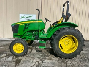 Tractores agrícolas John Deere 5045e usados de 160HP con tracción en las cuatro ruedas y caja de cambios en venta - Product Image 5