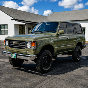 LANDCRUISERS 4WD SUV DE QUALITÉ SUPÉRIEURE 1996 - Product Image 1