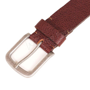 Cinturón de Cuero Vacuno Genuino con Hebilla de Camuflaje Vintage para Hombre, Venta al Por Mayor de Fábrica, Alta Calidad, Ecológico y Duradero - Product Image 6