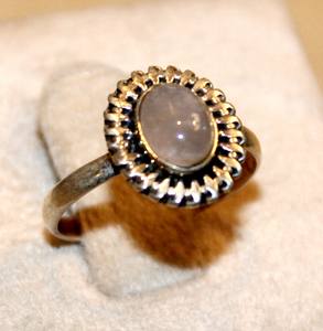 2024 Venta caliente joyería de moda para mujer fiesta personalizada cuarzo rosa plata 925 Canal Clásico tecnología anillo bisel ajuste OEM - Product Image 2