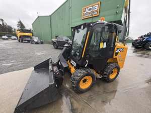 Chargeuse compacte sur pneus 3CX d'occasion avec composants MOOG, actuellement disponible à la vente - Product Image 5