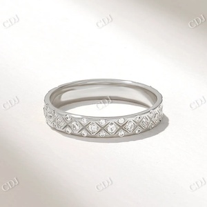 Bague de mariage de luxe en or 10K-18K, style vintage, bande large de 3,40 mm, sertie de diamants taille brillant de 0,40 ct (certifiés IGI), sertissage à griffes, pavé croisé - Product Image 6