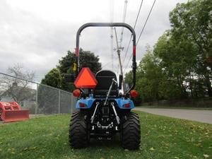 Tracteur LS MT125 4x4 à prix abordable - Product Image 5