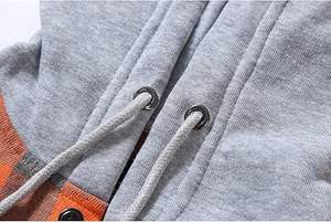 เสื้อเชิ้ตฮู้ดดี้ผ้าฟลานเนลผู้ชายสั่งตัดพิเศษ เสื้อเชิ้ตลายสก็อตติดกระดุมลำลองสำหรับผู้ชาย แขนยาว มีฮู้ดทันสมัยพร้อมกระเป๋า - Product Image 6