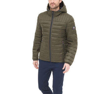 Doudounes pour hommes OEM personnalisées Manteau d'hiver à capuche d'extérieur avec rembourrage confortable - Product Image 2