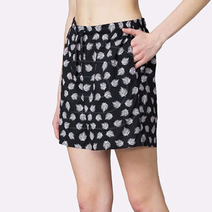 กางเกงขาสั้นเอวยางยืดเอวสูงสำหรับผู้หญิงกางเกงขาสั้นสตรีทแฟชั่นแบบซับลิเมชันออกแบบได้ตามต้องการใส่สบายมีกระเป๋าด้านข้าง - Product Image 2