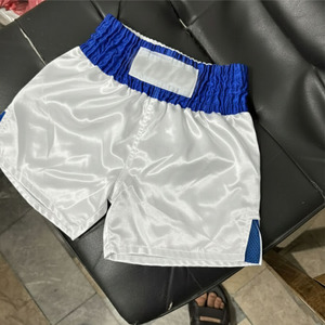 Shorts de boxe Muay Thai pour hommes, haute qualité, avec logo, extensibles, respirants, séchage rapide, légers, anti-plis, entrejambe de 4 pouces, 100% - Product Image 1