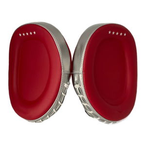 Mitaines de Frappe Professionnelles en Cuir de Vachette Sur Mesure pour Karaté – Qualité Supérieure, Logo Personnalisé, Conception Confortable - Product Image 3