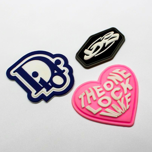 Etiqueta de PVC suave, parches de PVC personalizados, etiqueta de goma para coser, etiqueta de PVC de goma, Parche de goma con logotipo personalizado en relieve 3D - Product Image 6