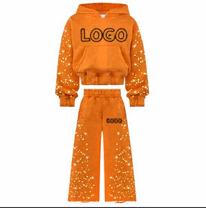 OEM Logo personnalisé Hommes Impression bouffante Strass Survêtement pour femmes Sweat à capuche et pantalon Ensemble Confortable Tendance Strass Survêtement - Product Image 2