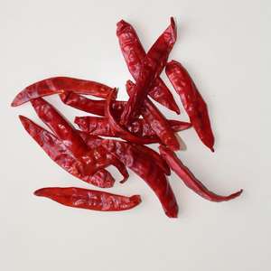 Suministro a granel de alta calidad, Chile rojo seco Sannam con chiles sin tallo, disponible para exportación - Product Image 1