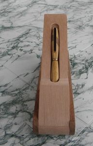 Ensemble de stylos cadeau écologiques de luxe de haute qualité Stylo en bois de bambou fait à la main avec logo gravé personnalisé Boîte en bois Design imprimé - Product Image 5