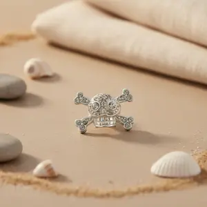 Broches de Calavera Gótica de Cristal, Plata, Acero Inoxidable, con Diversos Diseños de Flores, Estrellas, Coronas y Animales, con Perlas y Diamantes - Product Image 3