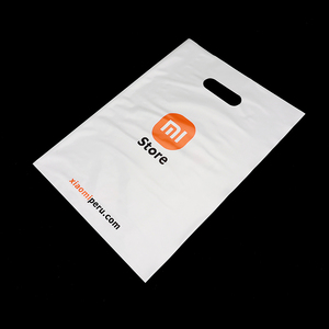 ハンドル付きのギフトショップとキャンディーショッピングの好意の御馳走包装のための<span class=keywords><strong>HDPE</strong></span>/<span class=keywords><strong>LDPE</strong></span>プラスチックダイカットバッグを卸売 - Product Image 4