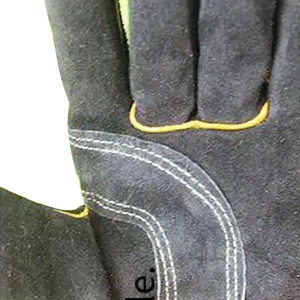 ถุงมือเชื่อมทิคหนังแพะสีดำแบบพรีเมี่ยมทนความร้อนพร้อม Kevlar Liner Molten การป้องกันโลหะดีไซน์ใหม่2026 - Product Image 3