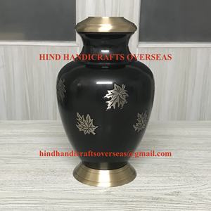 Tendance 2023 urnes pour animaux de compagnie en laiton excellente urne de crémation pour cendres d'animaux de compagnie urne de crémation artisanale Pot à vendre - Product Image 3