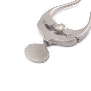 Instrument chirurgical manuel en acier inoxydable de classe I Rétracteur d'épandeur de plaies d'auto-formation disponible dans toutes les qualités - Product Image 3