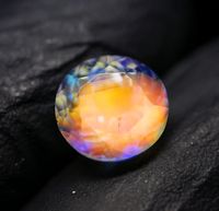 Pierre de lune arc-en-ciel de Madagascar, taille brillante, naturelle, qualité supérieure classique, avec éclat lumineux et changement de couleur parfait
