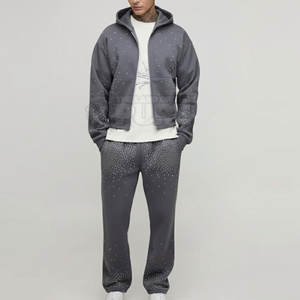 ชุดวอร์มผู้ชายแบบใหม่ ประดับเพชรเทียม สไตล์ลำลอง ชุดวอร์มผู้ชายประดับเพชรเทียม สำหรับฤดูใบไม้ร่วงและฤดูหนาว ชุดวอร์มผู้ชายประดับเพชรเทียม ขายส่ง - Product Image 1