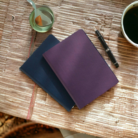 Cuadernos de Lino Estéticos A5 Personalizados al por Mayor con Bajo MOQ, Cuadernos de Tapa Dura de Cuero PU, Regalo para Estudiantes, Uso Diario