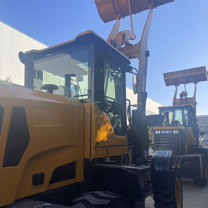Nouvelle chargeuse sur pneus industrielle avec attache rapide pour l'agriculture et la construction - Product Image 4