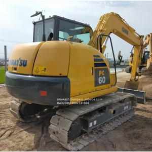 Mini-excavatrice d'occasion PC60-7 6 tonnes du Japon, homologuée EPA, composants principaux : moteur Yanmar, pompe, roulement, engrenage - Product Image 1