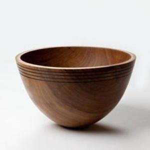 Cuenco clásico de madera hecho a mano para servir, diseño versátil, decoración de granja rústica, experiencia gastronómica ecológica consciente - Product Image 5