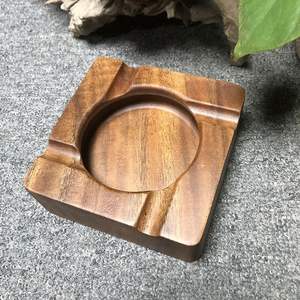 <b>Portable</b> Lightweight Round American Style Customizable Wooden <b>Ashtray</b> for Travel and Home Use Wholesale - Product Image 2