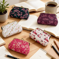 Dompet Koin Kain Motif Bunga Trendy, Dompet Mini Vintage Mewah dengan Kunci Gesper Logam untuk Wanita