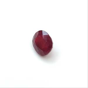 Pierre précieuse rubis naturel non traité de qualité AAA, 4,06 carats, taille ovale octogonale, rouge tourmaline fin, certifié IGI, pour utilisation en accessoire de bijouterie - Product Image 2