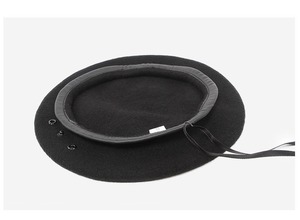 หมวกเบเร่ต์ผ้าวูลสีแดงสีน้ำเงินสำหรับผู้ชายปรับได้หมวกแฟชั่นกลางแจ้งสำหรับฉากสบายๆ - Product Image 4