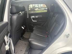 Auto Urbano Híbrido 2024 1.6T 2WD Comfort con Chip Inteligente, Ahorro de Combustible, Auto Usado/Nuevo Económico para Viajes Diarios - Product Image 6