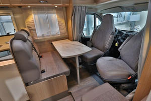 Autocaravanas de Lujo Modernas, Autocaravanas Contemporáneas de Lujo - Product Image 4