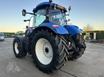 New Holland T7.200 Tracteur agricole à faible consommation de carburant 140HP d'occasion New Holland T6070 Tracteur à roues Core Components Pompe à moteur - Product Image 6