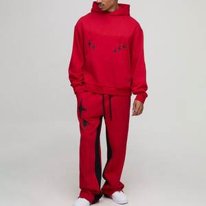 Venta al por mayor de moda logotipo rojo personalizado impreso para hombres chándales Streetwear chándales de alta exigencia para el invierno transpirable personalizado - Product Image 1