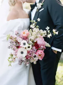 Venta al por mayor de flores de plástico baratas para la decoración de bodas hogar decorativo simulación de ramo de plantas artificiales flores de lavanda OEM - Product Image 3