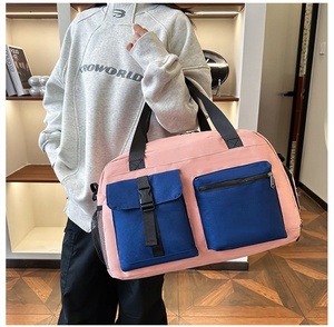 Bolsas de entrenamiento al aire libre Mujeres Hombres Gimnasio Fitness Bolsas de viaje Impermeable Casual Deportes Bolsa de lona - Product Image 4