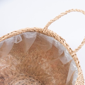 Juego de 2 Macetas Grandes de Mimbre de Pasto Marino Natural Marrón para Plantas de Interior/Exterior, para Uso en el Hogar, Jardinería, Decoración de Piso, Artesanía de Vietnam - Product Image 2