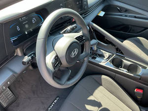 ฮุนได เอลันตร้า SEL สปอร์ต พรีเมียม ปี 2026 สภาพใหม่เอี่ยม - Product Image 4