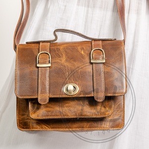 Genuine Leather Fashion Designed Plain Leather Women Sling <b>Bag</b> Stylish Women Handbags - Product Image 3